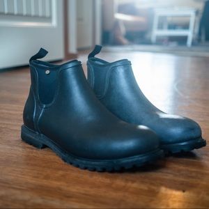 Mud boots